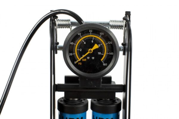 HBM professionele voetpomp met dubbele cilinder en manometer 9 bar. Set 8 Bar - Afbeelding 5