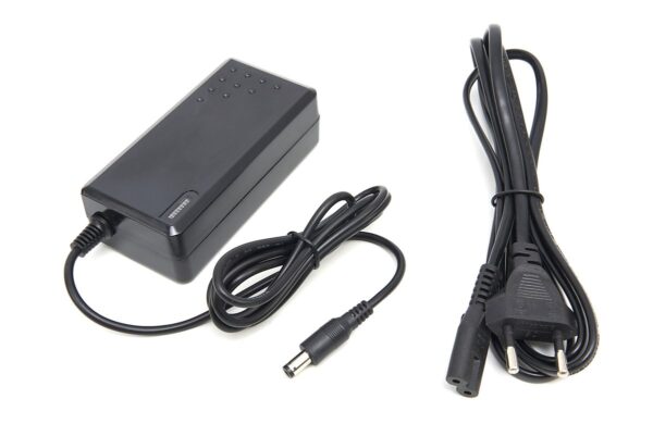 HBM Lader voor HBM Profi 10.8 V - 4400mAh Vlechtmachine Inclusief 2 Accu's - Afbeelding 2