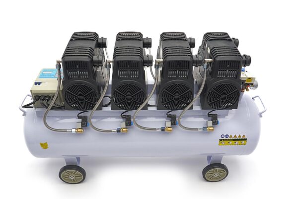 HBM 8 PK - 200 Liter Professionele Low Noise Compressor - Model 2 - Afbeelding 9