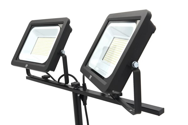 HBM dubbele LED bouwlamp 2 x 150W 2 x 15.500 lumen met statief 5000K - Afbeelding 5