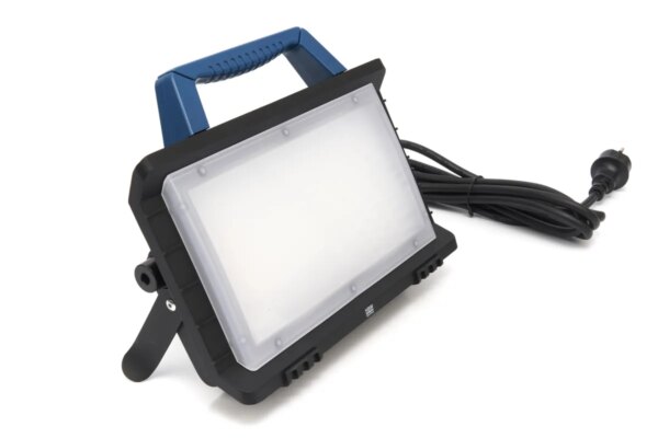 HBM LED bouwlamp 24W 2500 lumen 5000K klasse 1 - Afbeelding 3