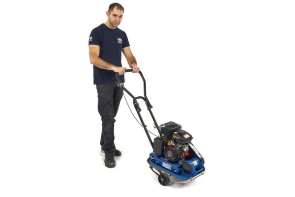 HBM 2,8 PK / 78.5 CC Trilplaat Inclusief Wielenset en Bestrating Beschermplaat 8200N - Bild 7