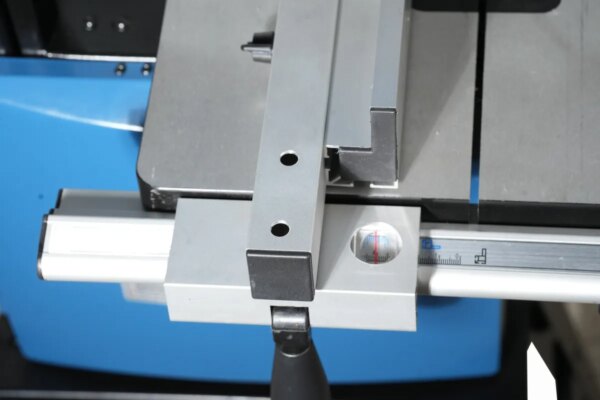 HBM 250 Profi Houtlintzaagmachine - Bild 10