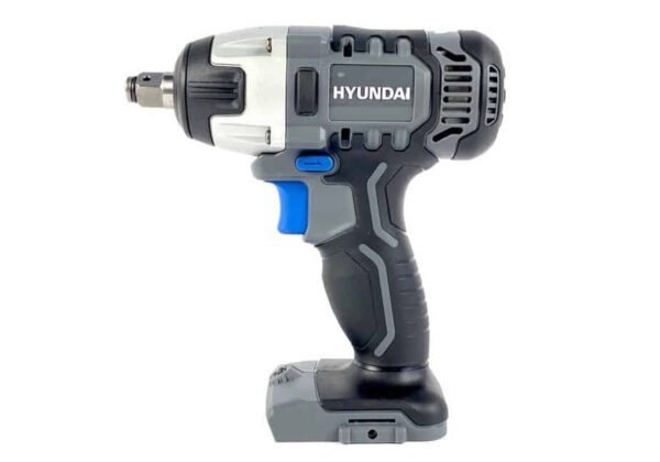 Hyundai 56871FF Professionele Accu Combiset van Hyundai 56871FF Professionele Accu Combiset – Haakse Slijper / Slagmoersleutel / Accuboormachine 20V – 5.0 AH Inclusief 2 Accu’s en Opbergtas - Image 3