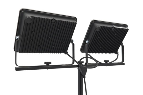 HBM dubbele LED bouwlamp 2 x 150W 2 x 15.500 lumen met statief 5000K - Afbeelding 6